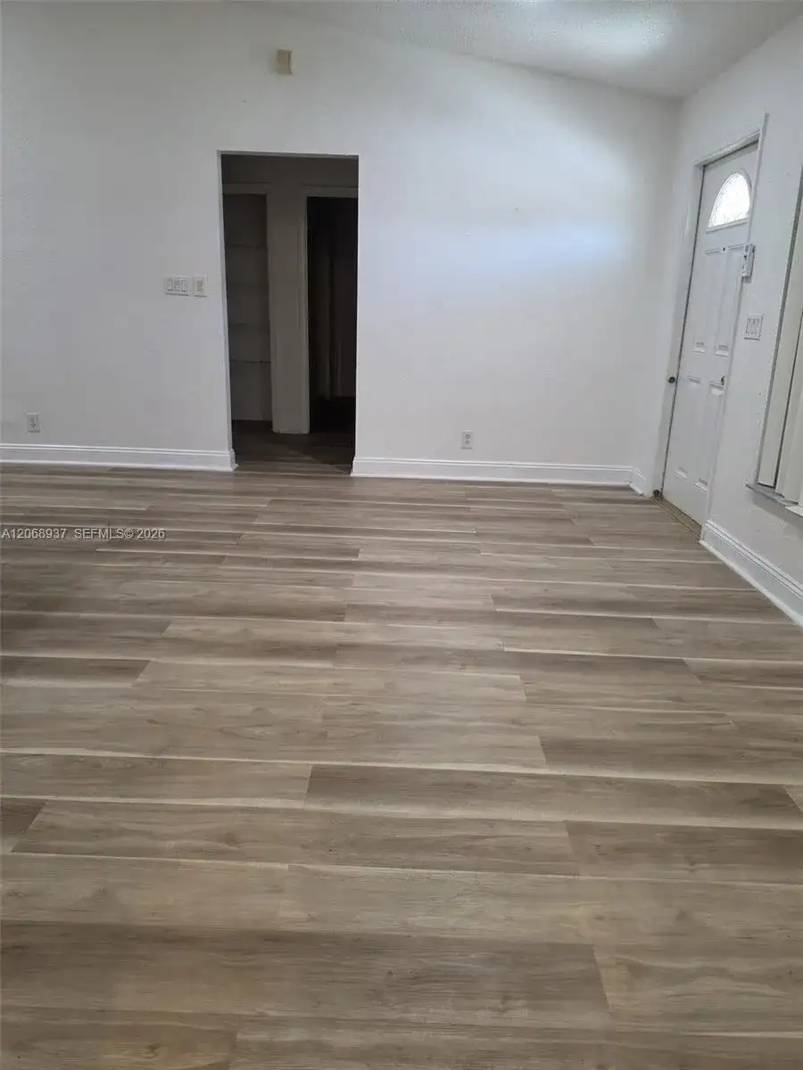 9165 SW 18th St # 1, Boca Raton FL 33428 photo 5