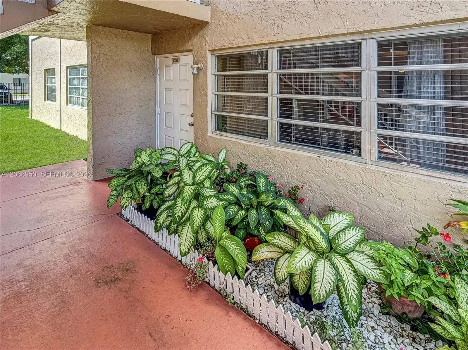10168 Twin Lakes Dr # A, Coral Springs FL 33071 photo 2