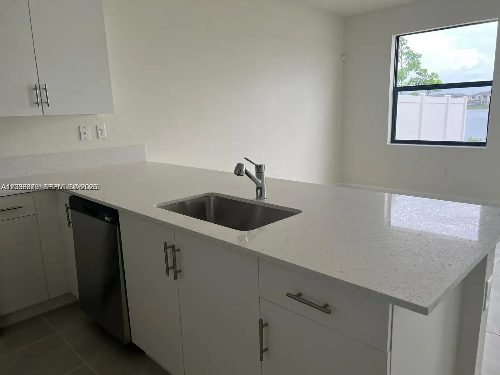 3382 W 114th Ter, Hialeah FL 33018 photo 5