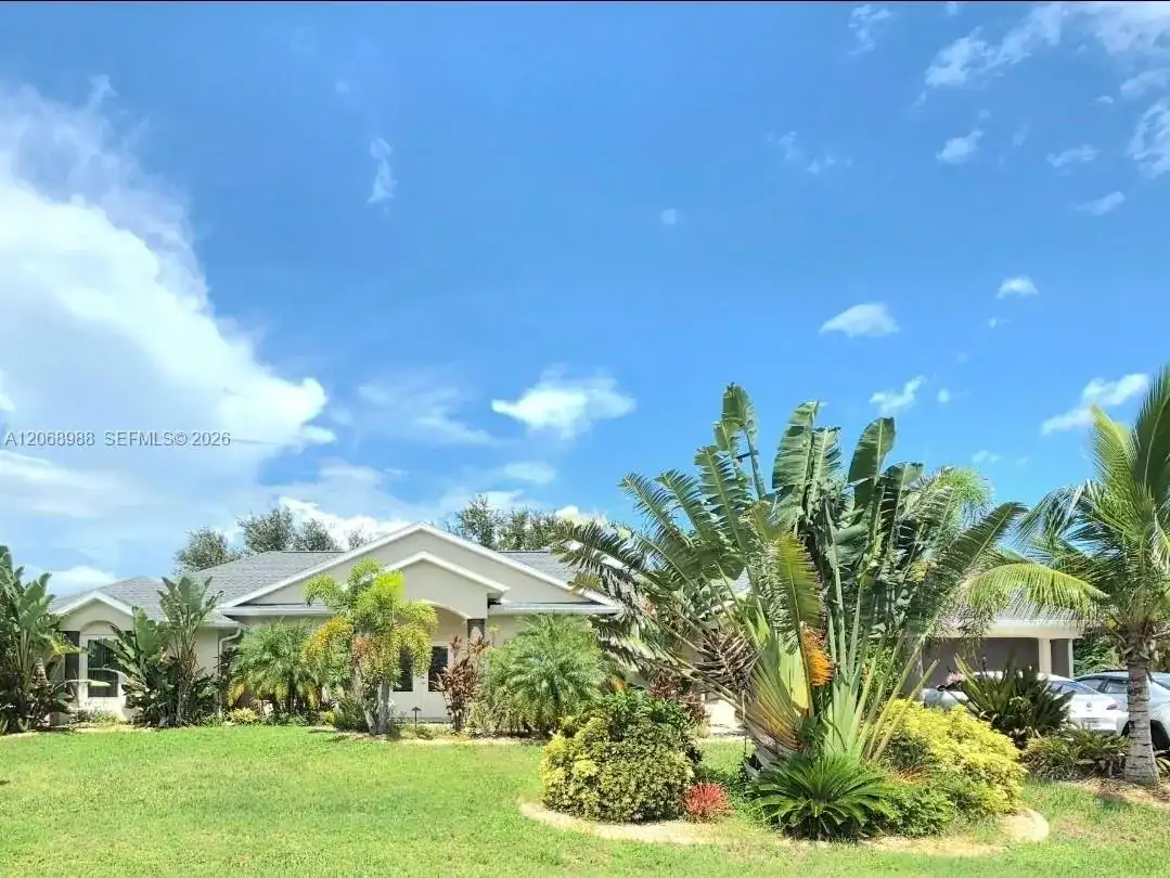 278 White Marsh Ln, Other City - In The State Of Florida FL 33947