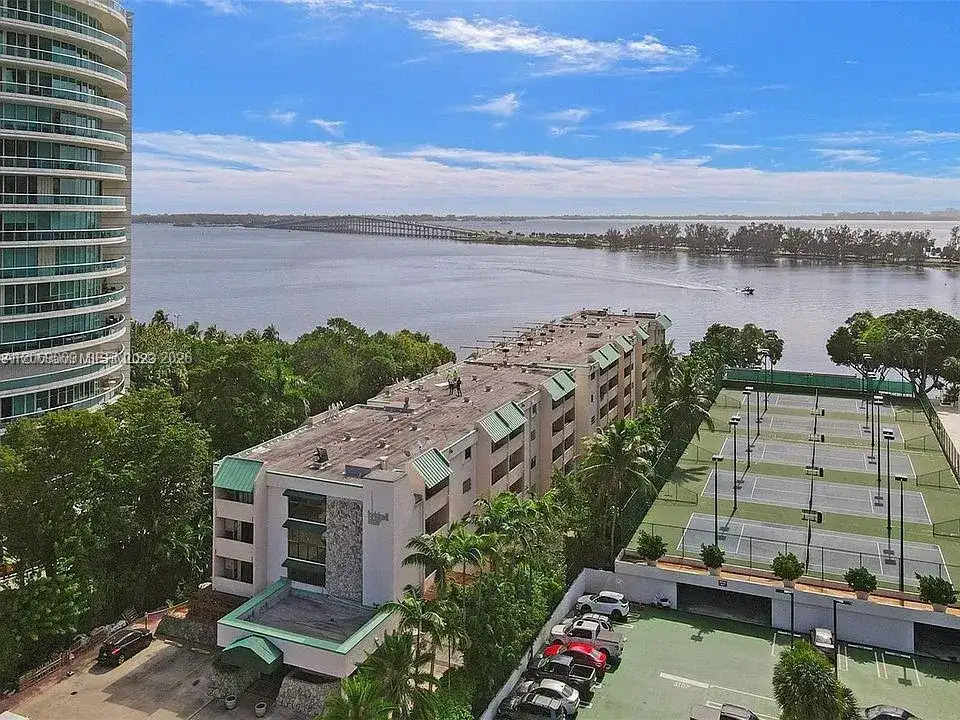 2201 Brickell Ave # 96, Miami FL 33129 photo 2