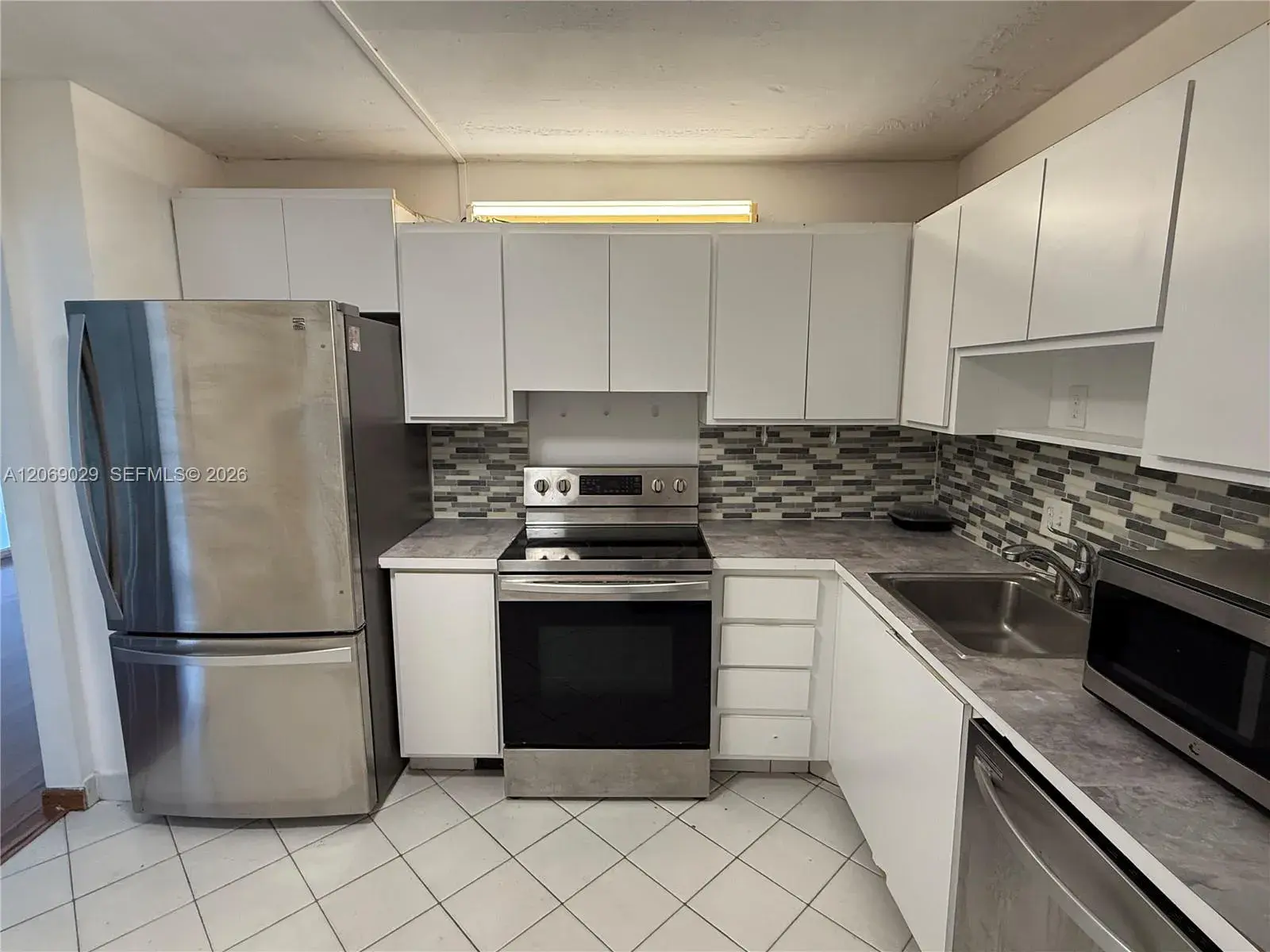 2801 NE 183rd St # 1914W, Aventura FL 33160