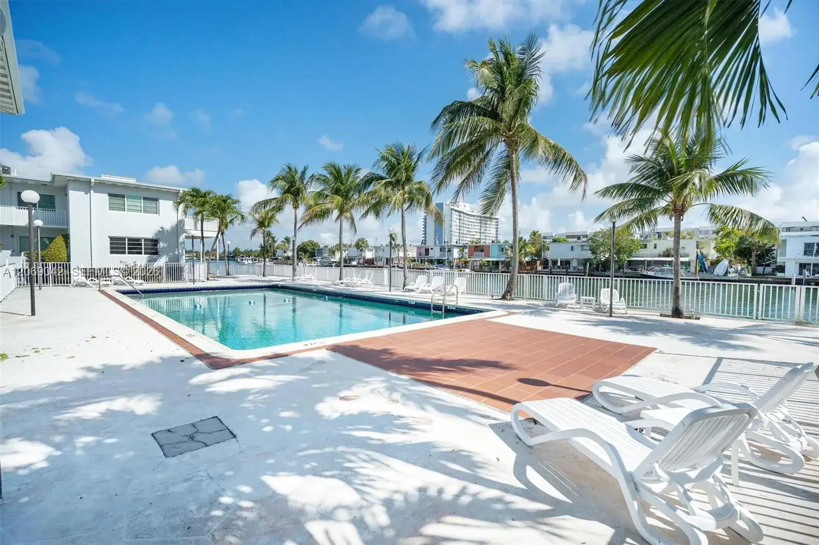 7207 Bay Dr # 11, Miami Beach FL 33141 photo 4