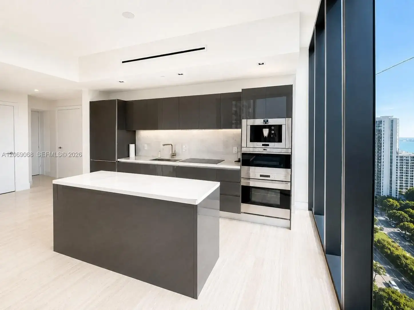 1451 Brickell Avenue # 2706, Miami FL 33131 photo 3