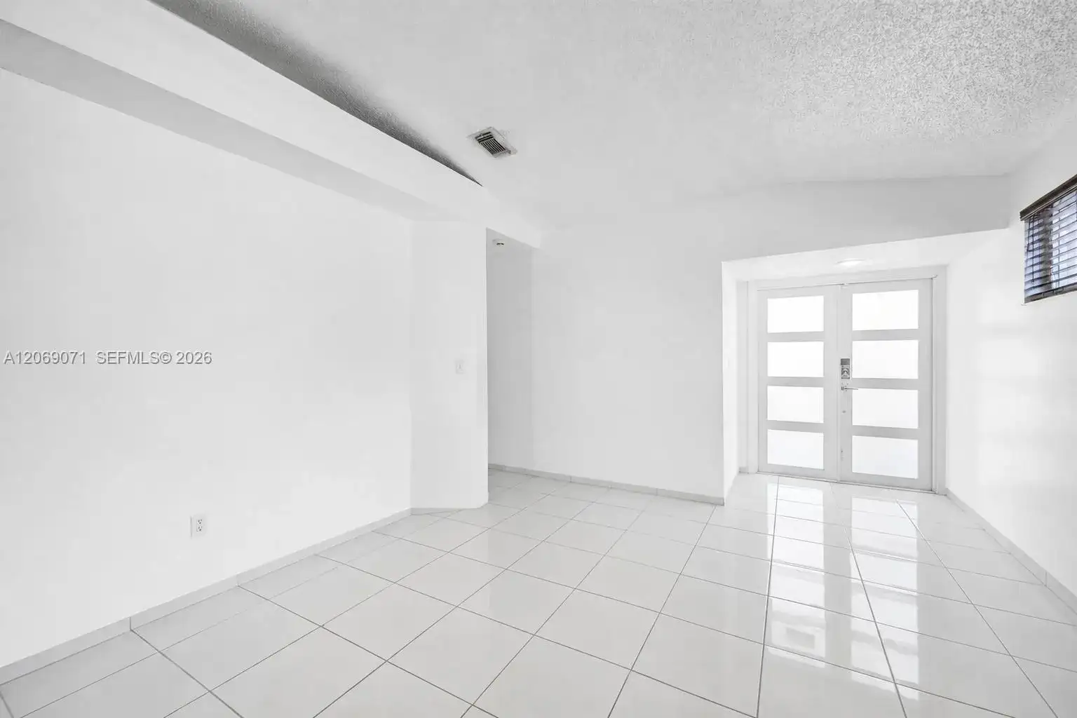 7256 W 34th Ln # 7256, Hialeah FL 33018 photo 2