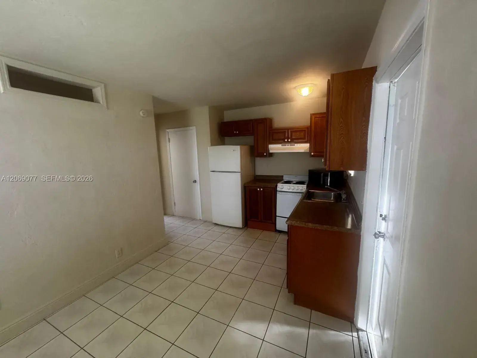 2228 Grant St # 4, Hollywood FL 33020