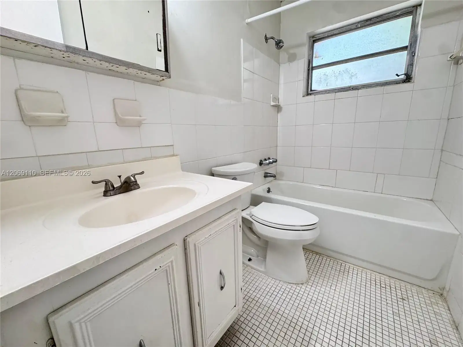 3265 Griffin Rd # 202, Dania Beach FL 33312 photo 3