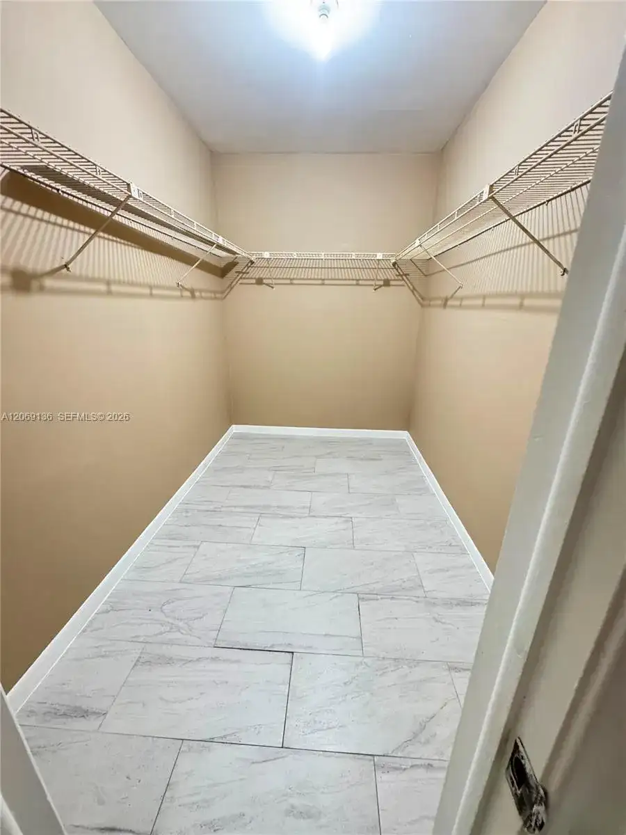 3129 Oakland Shores Dr # A109, Oakland Park FL 33309 photo 4