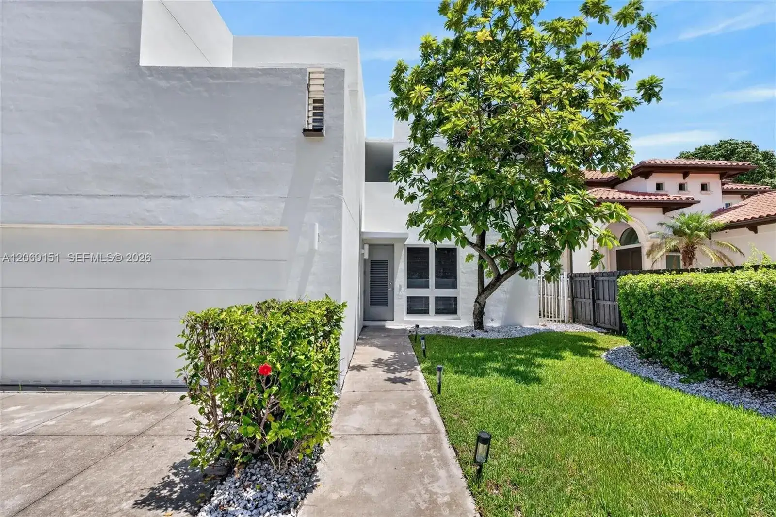 745 SW 22nd Rd, Miami FL 33129 photo 3