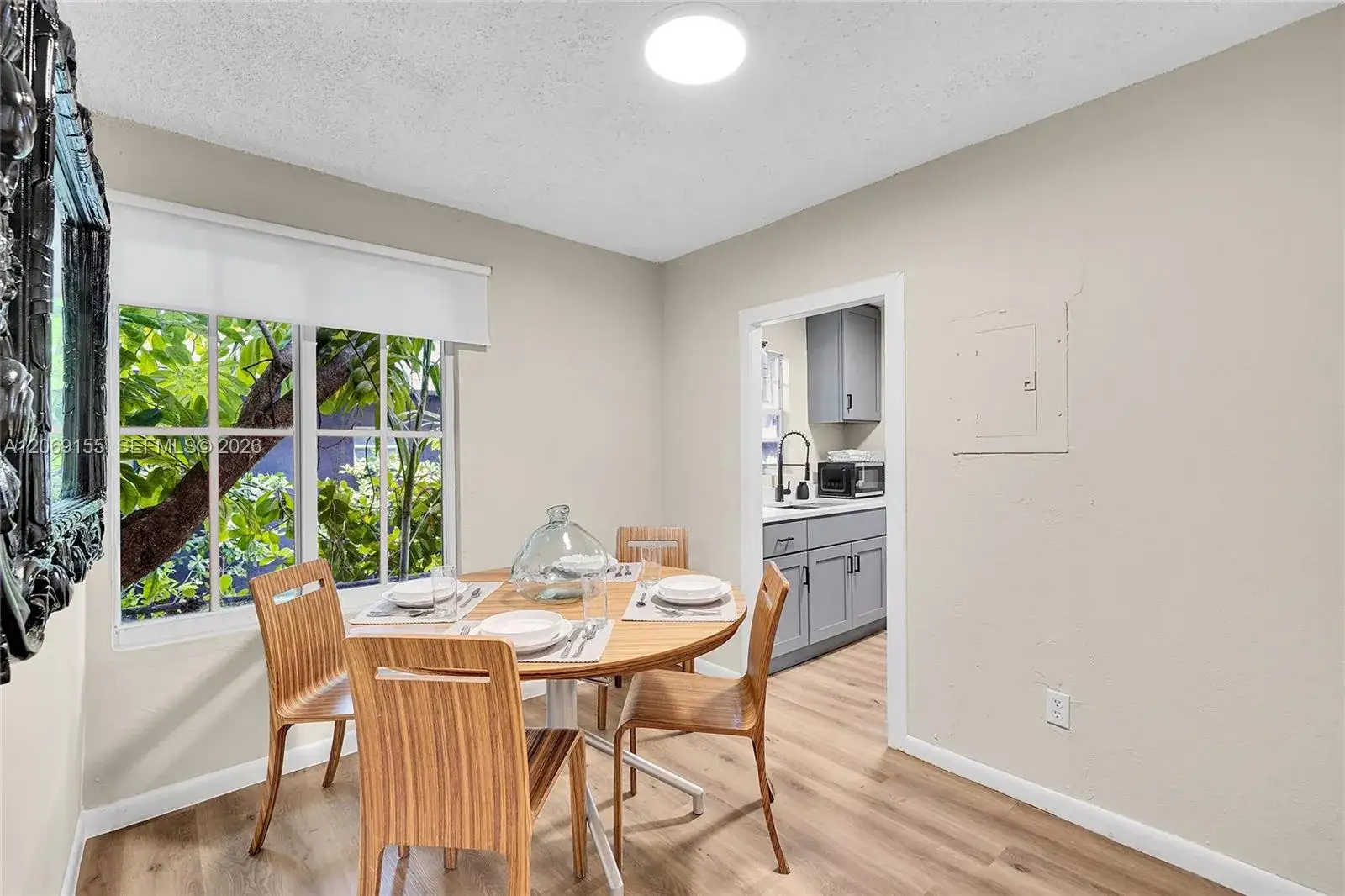 31 NE 53rd St, Miami FL 33137 photo 3