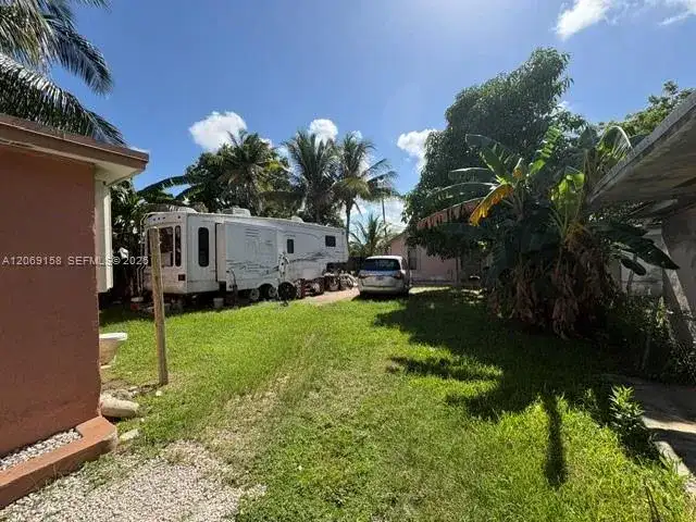 8044 NW 1st Pl, Miami FL 33150 photo 5