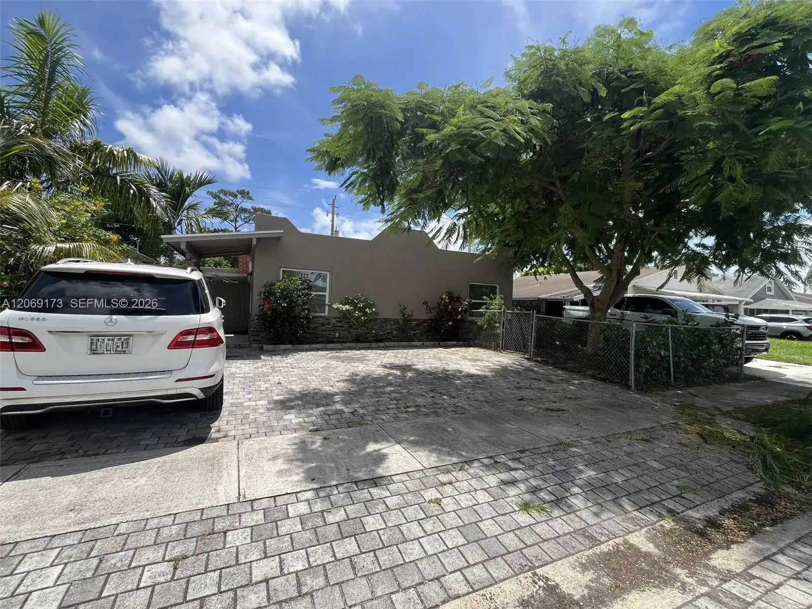 322 Jackson Ave, Green Acres FL 33463 photo 4