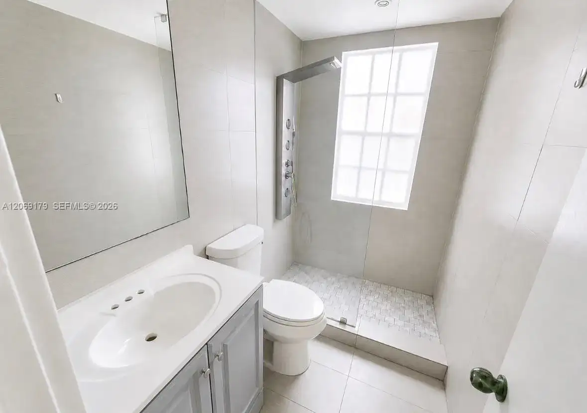 940 7th St # 940A, Miami Beach FL 33139 photo 5