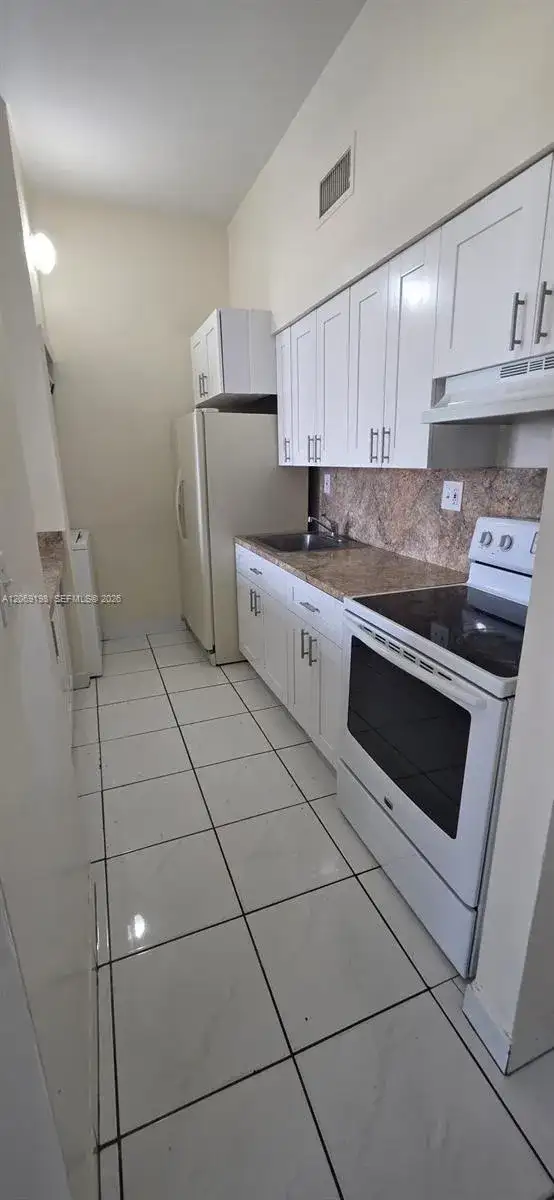 7400 W 20th Ave # 109, Hialeah FL 33016 photo 3