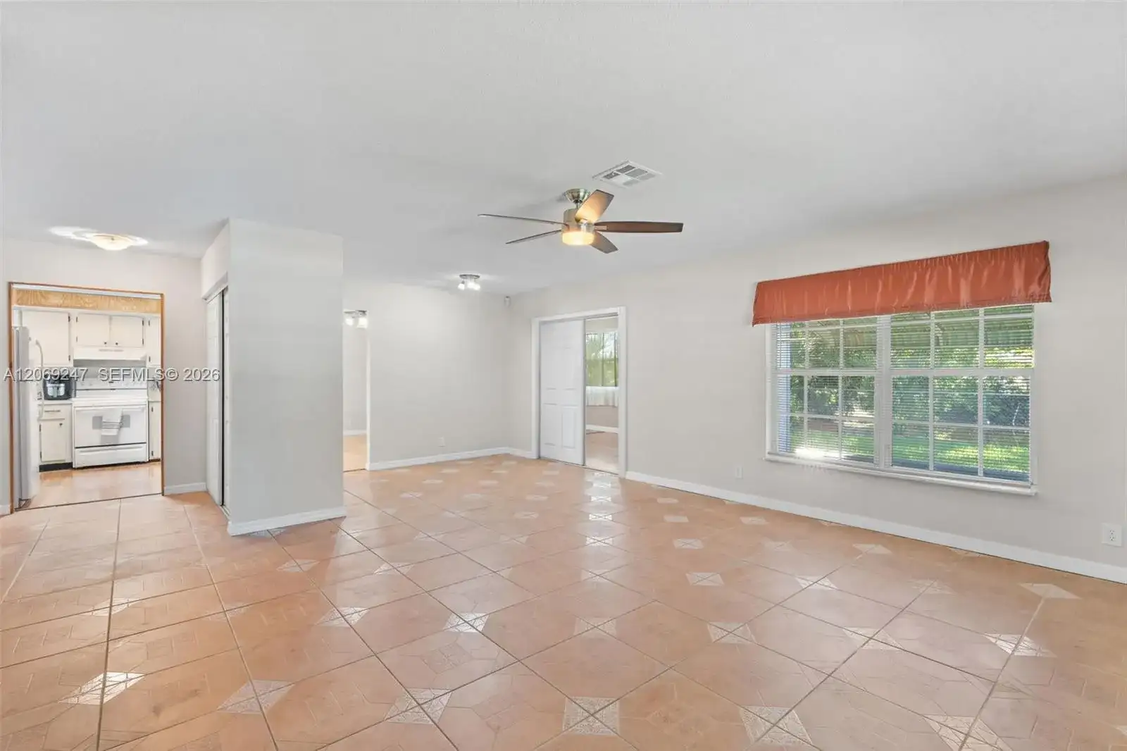 6840 SW 10th Ct, North Lauderdale FL 33068 photo 5