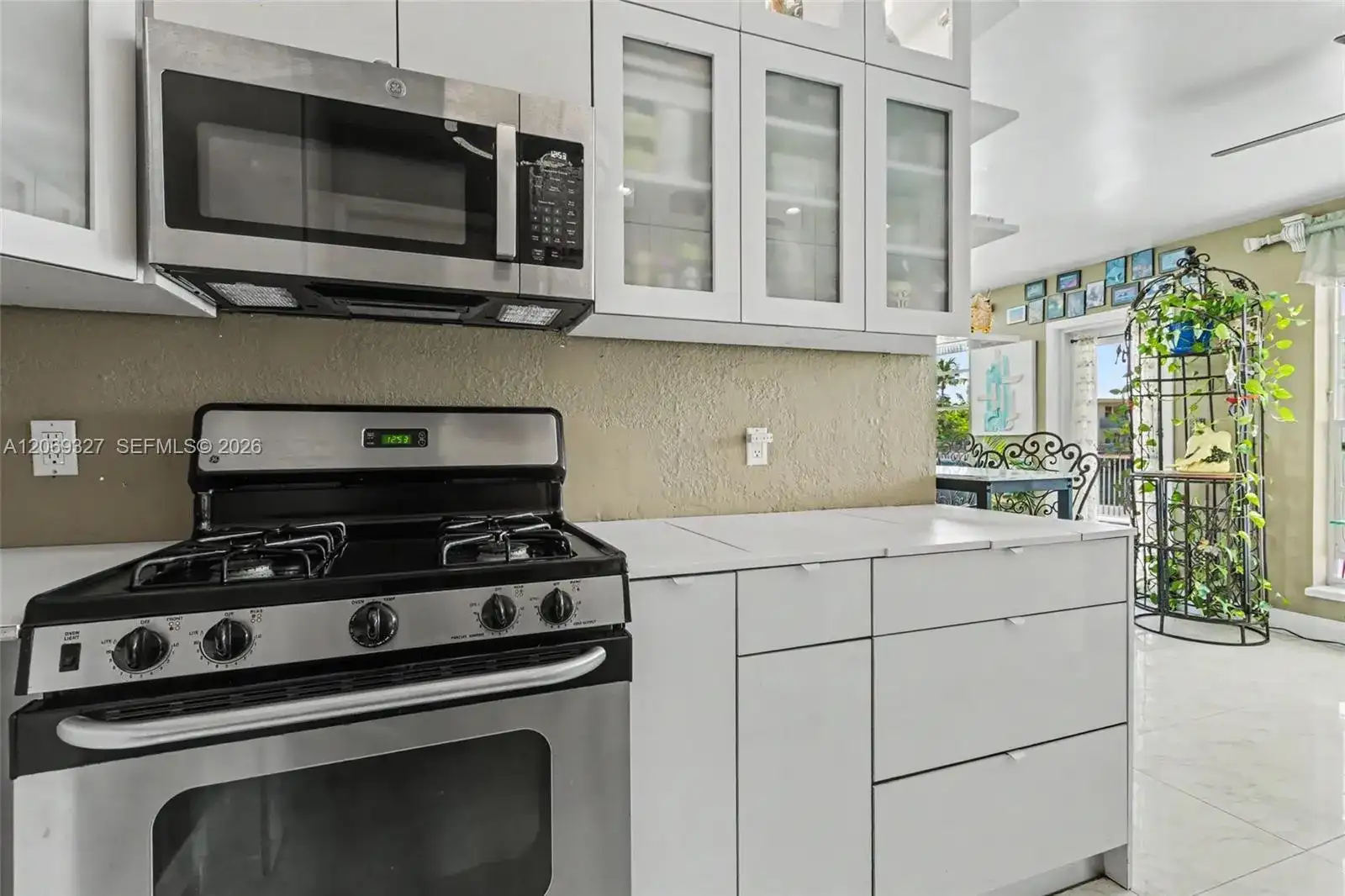 350 S Shore Dr # 15, Miami Beach FL 33141 photo 5
