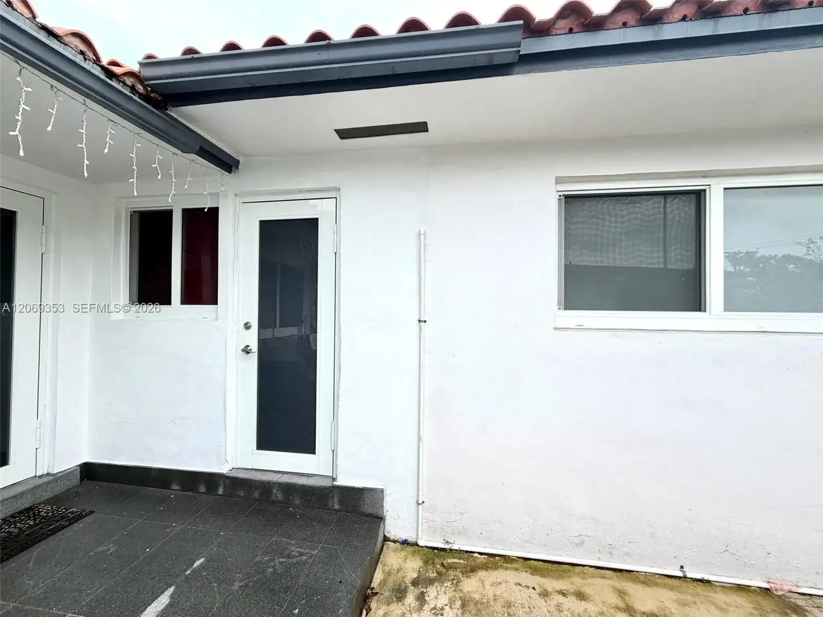 931 SW 82nd Ave # 3, Miami FL 33144