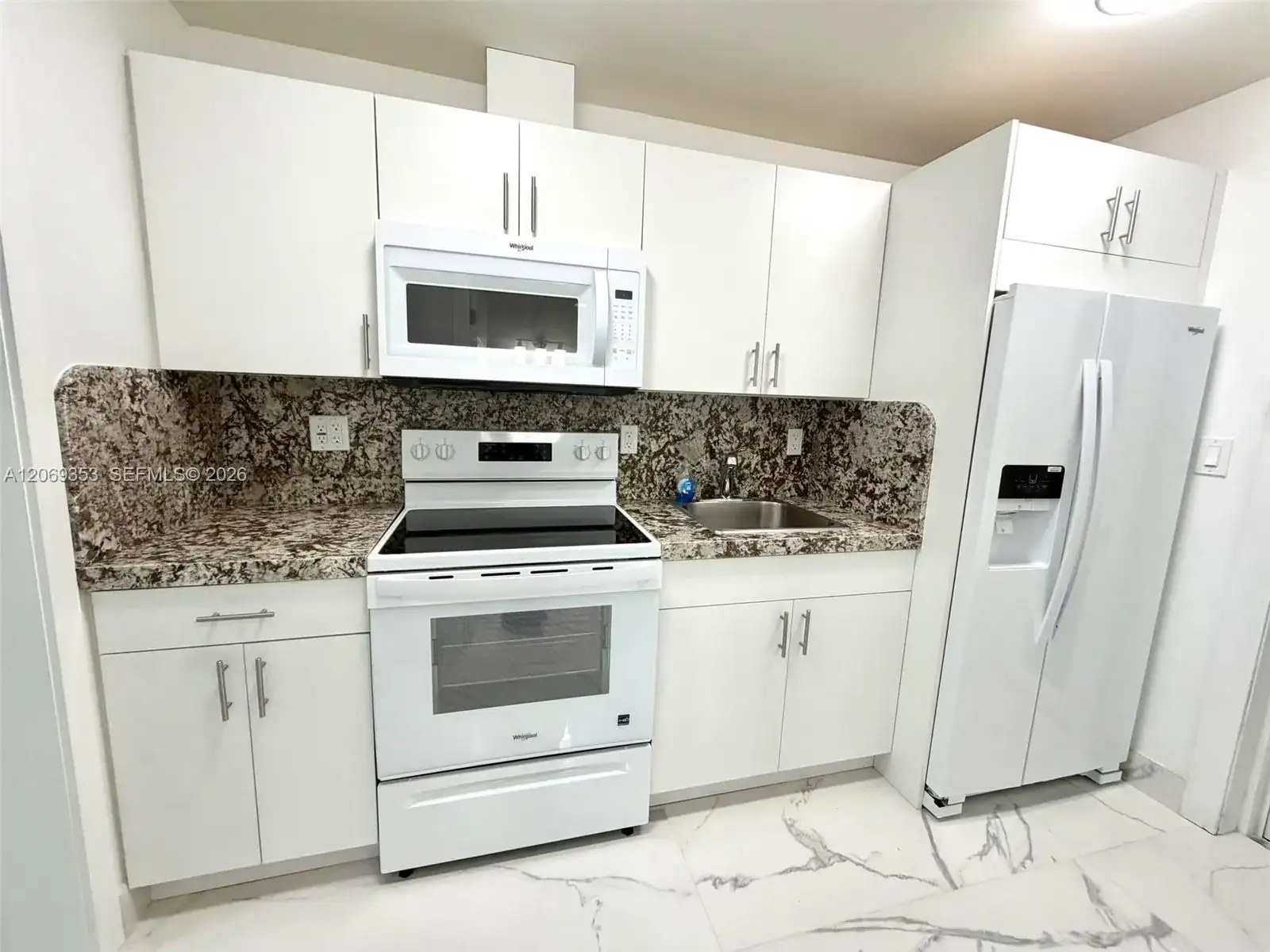 931 SW 82nd Ave # 3, Miami FL 33144 photo 2