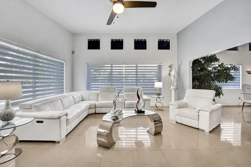 1750 71st St, Miami Beach FL 33141 photo 4