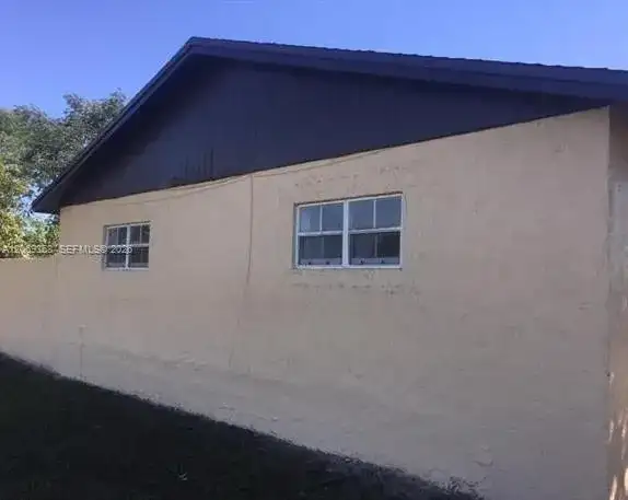 3009 NW 204th Ter, Miami Gardens FL 33056 photo 4