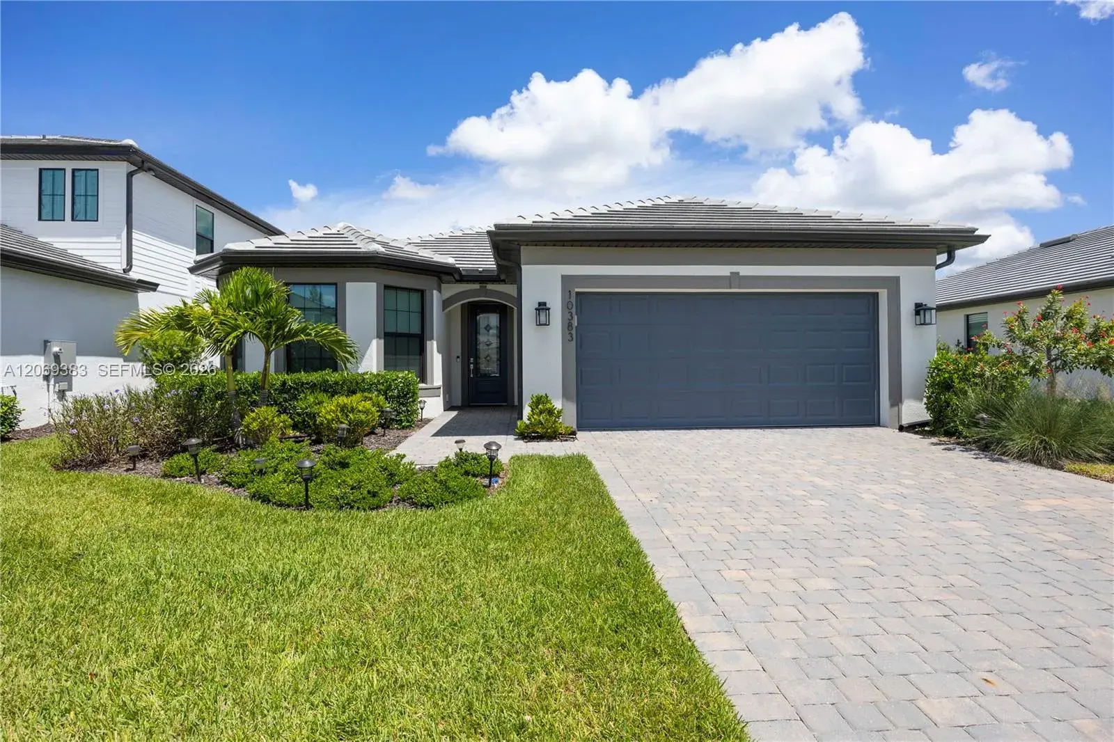10383 Maddox Ln, Bonita Springs FL 34135
