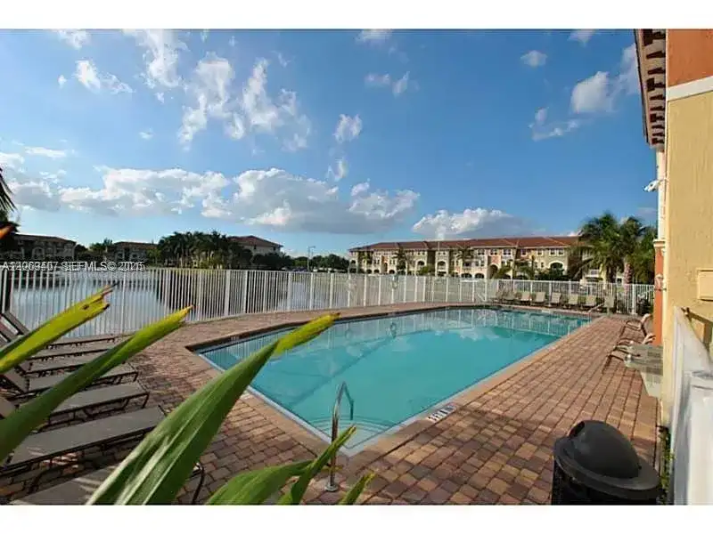 10855 NW 88th Ter # 103, Doral FL 33178 photo 3