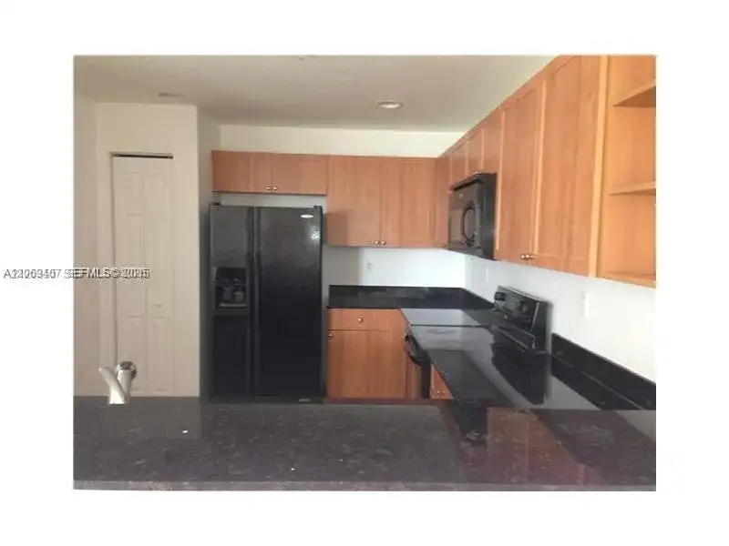 10855 NW 88th Ter # 103, Doral FL 33178 photo 4