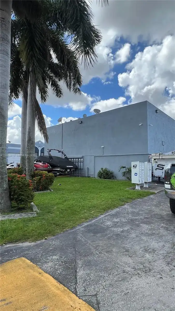10680 NW 123rd Street Rd # 106, Medley FL 33178 photo 4