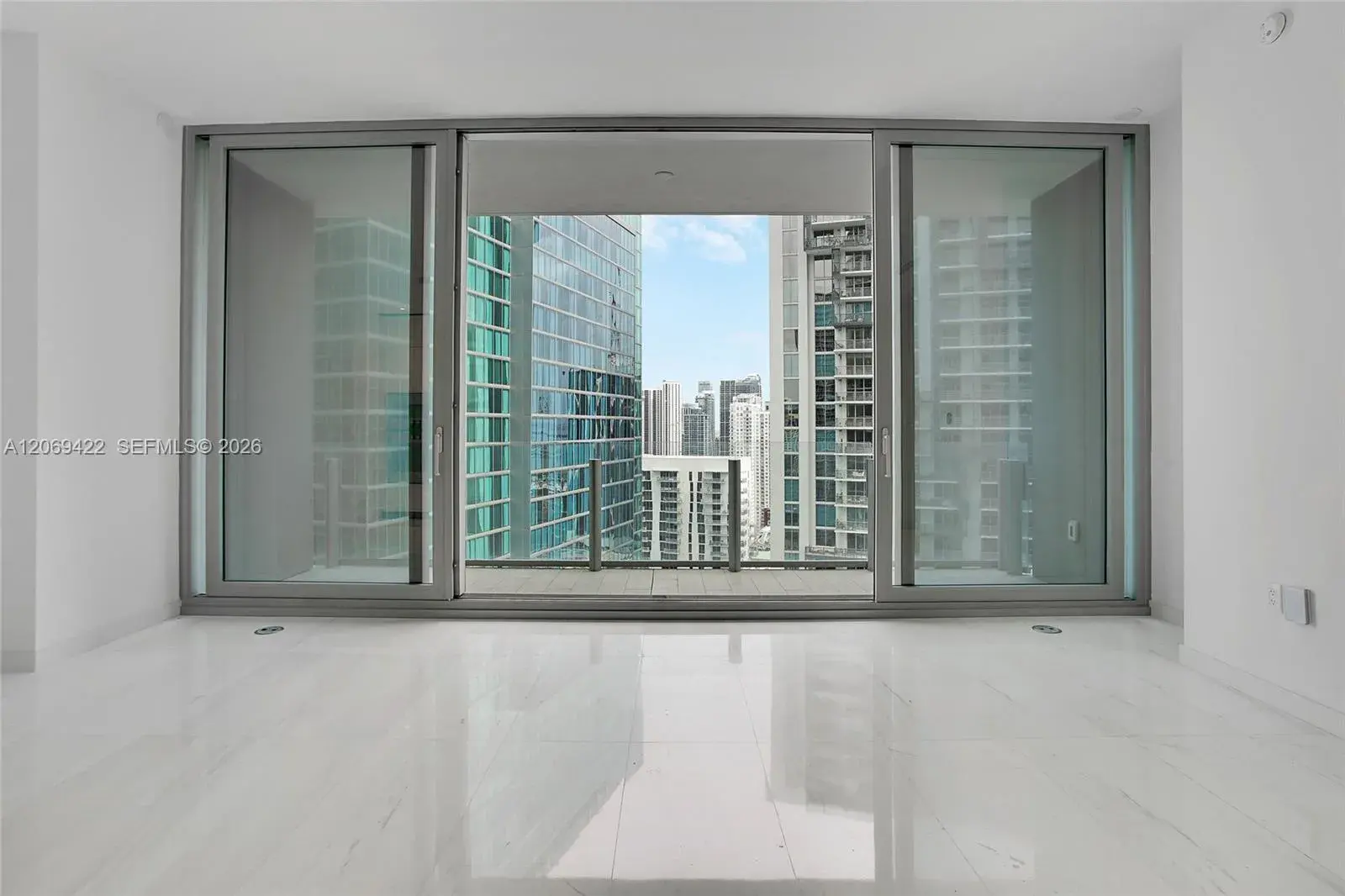300 Biscayne Boulevard Way # 3108, Miami FL 33131