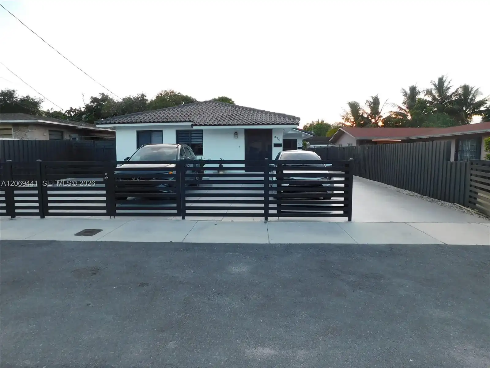 330 NW 43rd Pl # 332, Miami FL 33126