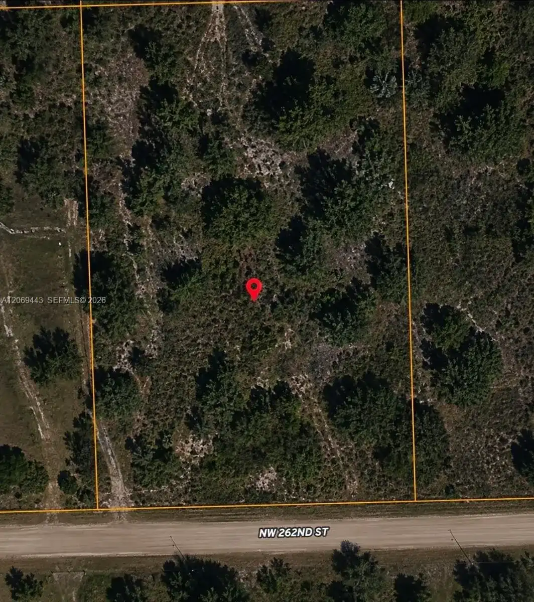 20477 NW 262nd St, Okeechobee FL 34972