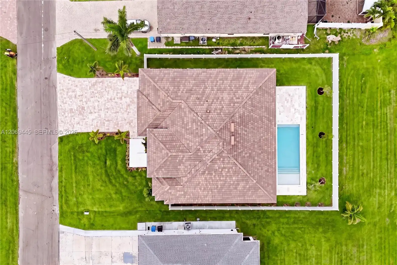 114 SW 36th Pl, Other City - In The State Of Florida FL 33991 photo 5