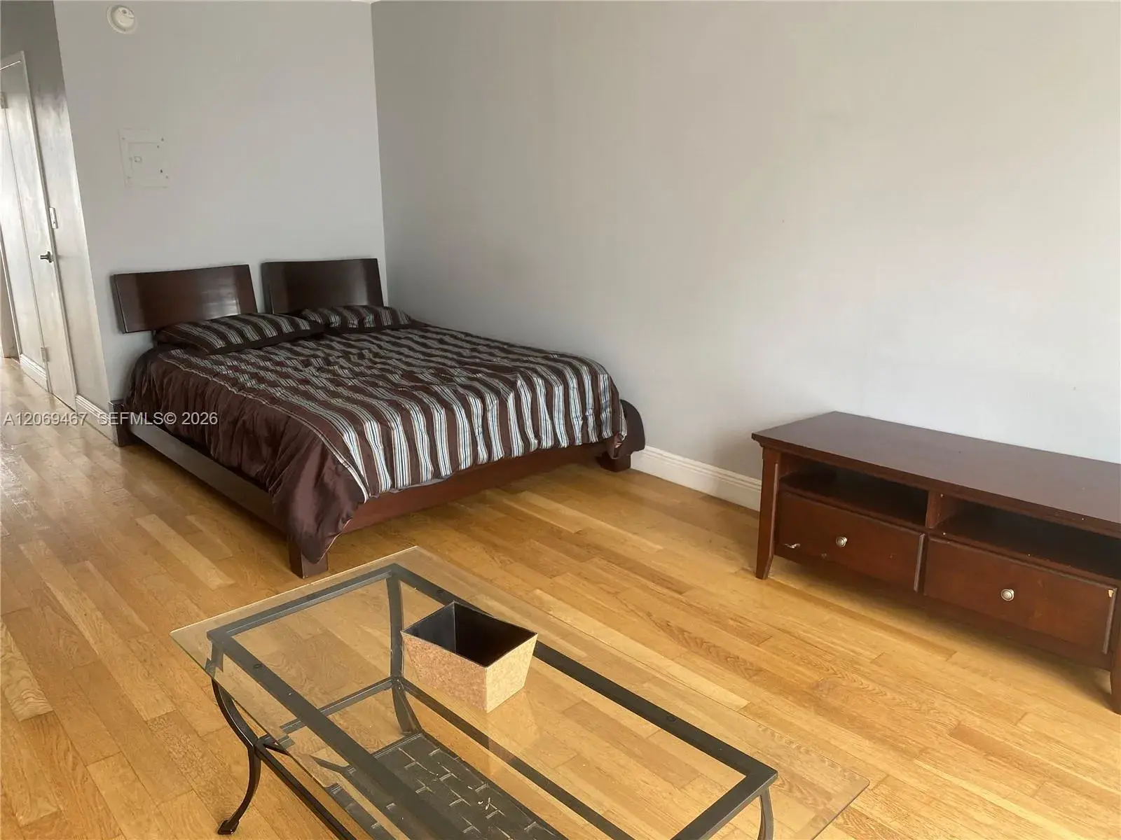 221 Meridian Ave # 305, Miami Beach FL 33139