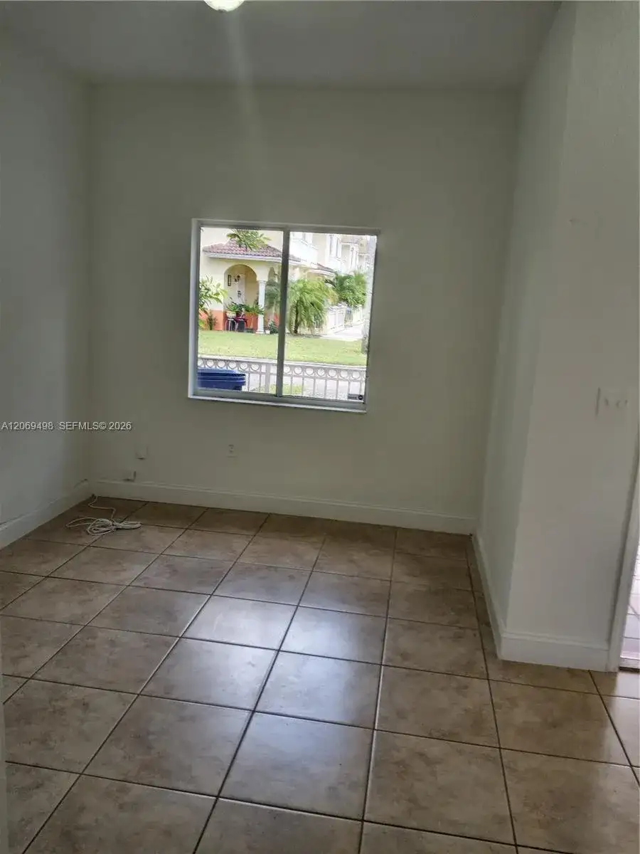 7427 NW 181st Ter # 7427, Hialeah FL 33015 photo 4