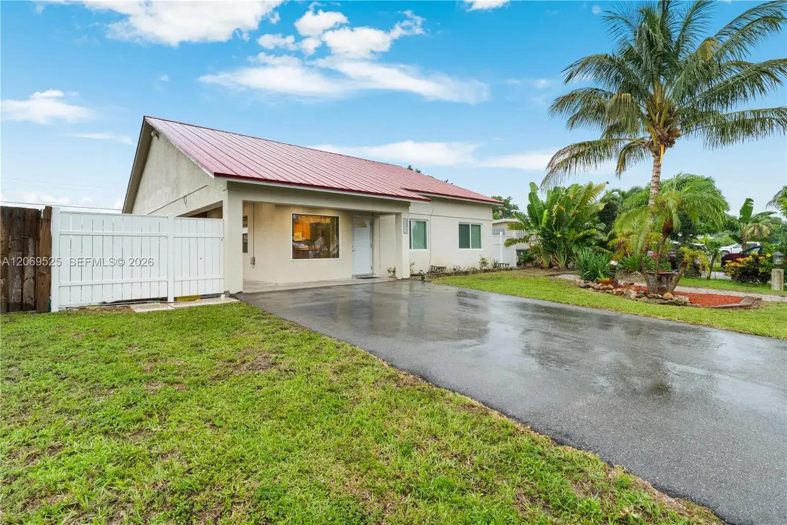 5677 Maypop Rd, West Palm Beach FL 33415 photo 2