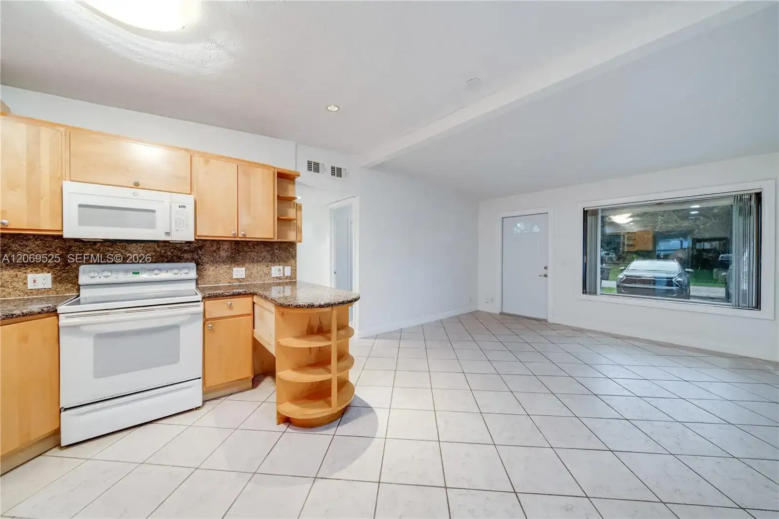 5677 Maypop Rd, West Palm Beach FL 33415 photo 4