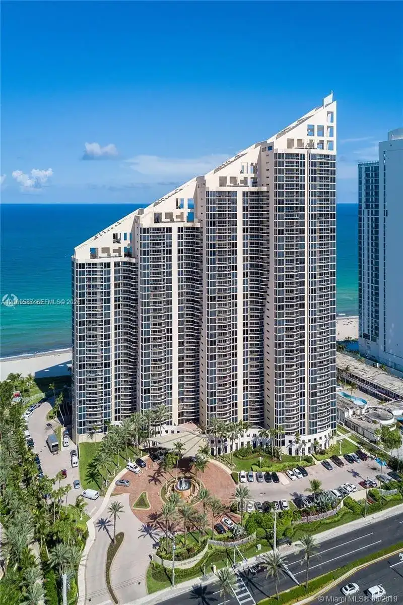 17555 Collins Ave # 3202, Sunny Isles Beach FL 33160 photo 3