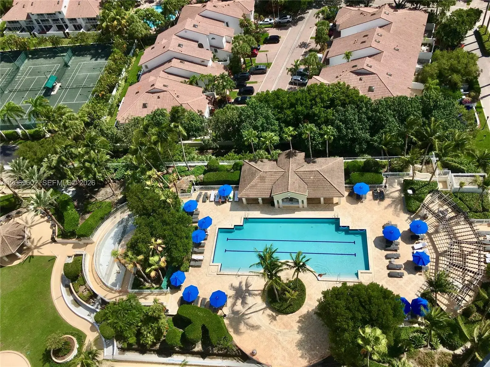 21055 Yacht Club Dr # 2710, Aventura FL 33180 photo 2