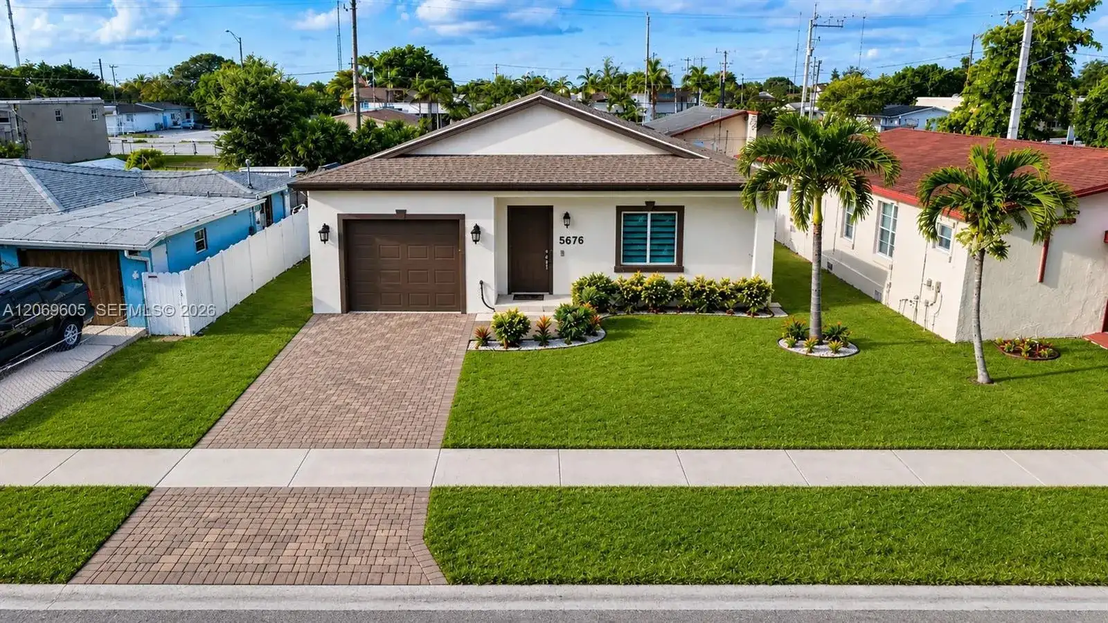 5676 Fletcher St, Hollywood FL 33023 photo 2