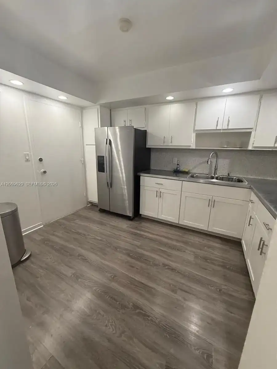 1351 NE Miami Gardens Dr # 1113E, Miami FL 33179