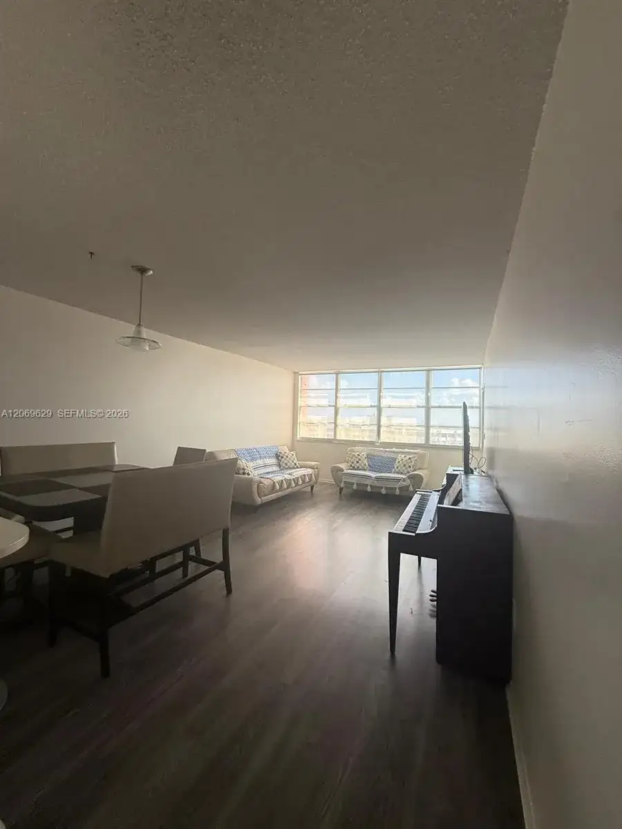 1351 NE Miami Gardens Dr # 1113E, Miami FL 33179 photo 4