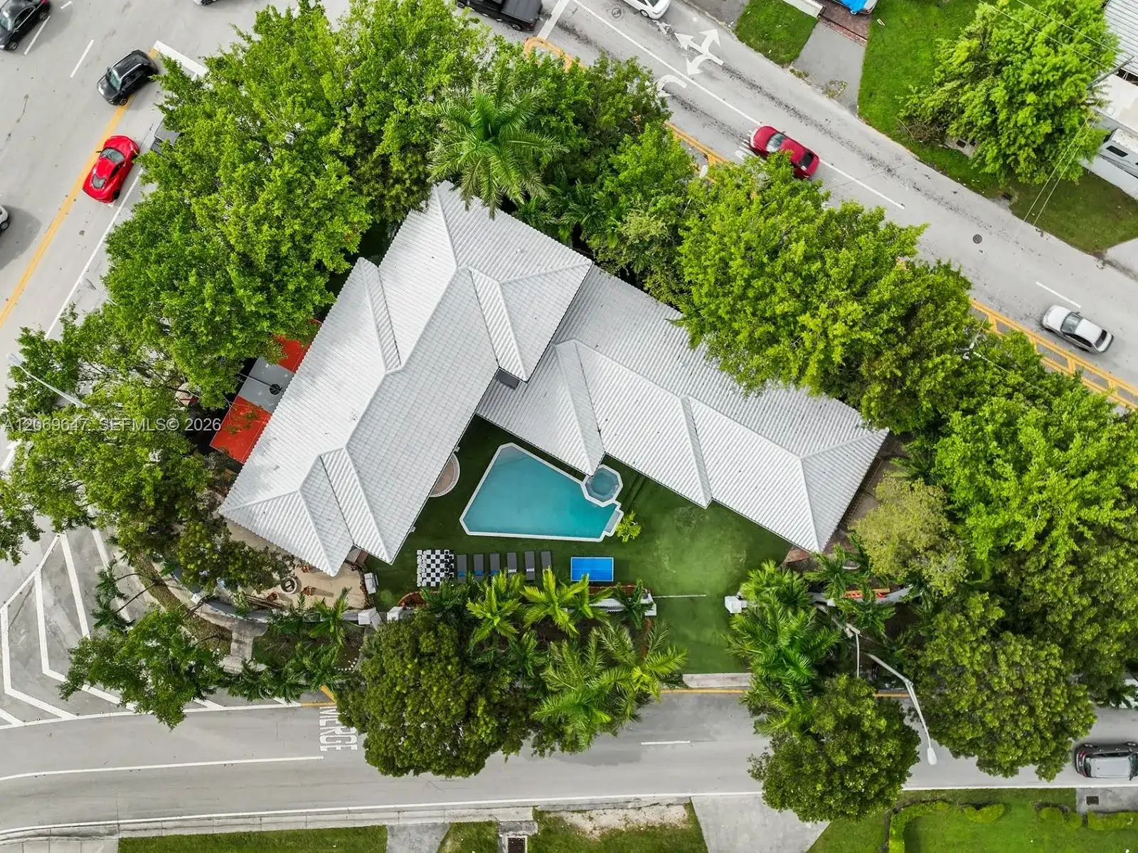 12141 Walsh Blvd, Miami FL 33184 photo 5