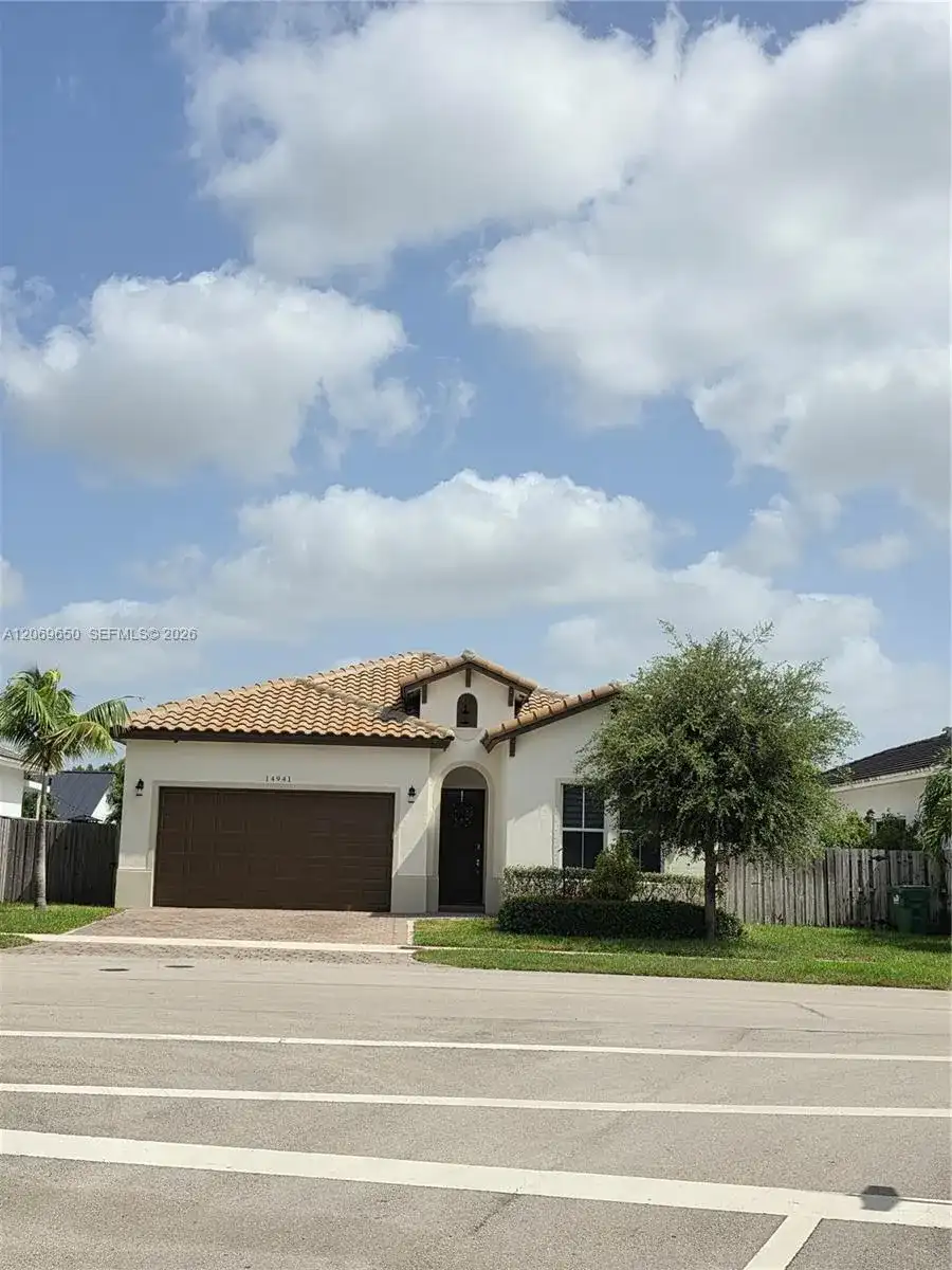 14941 SW 174th St, Miami FL 33187