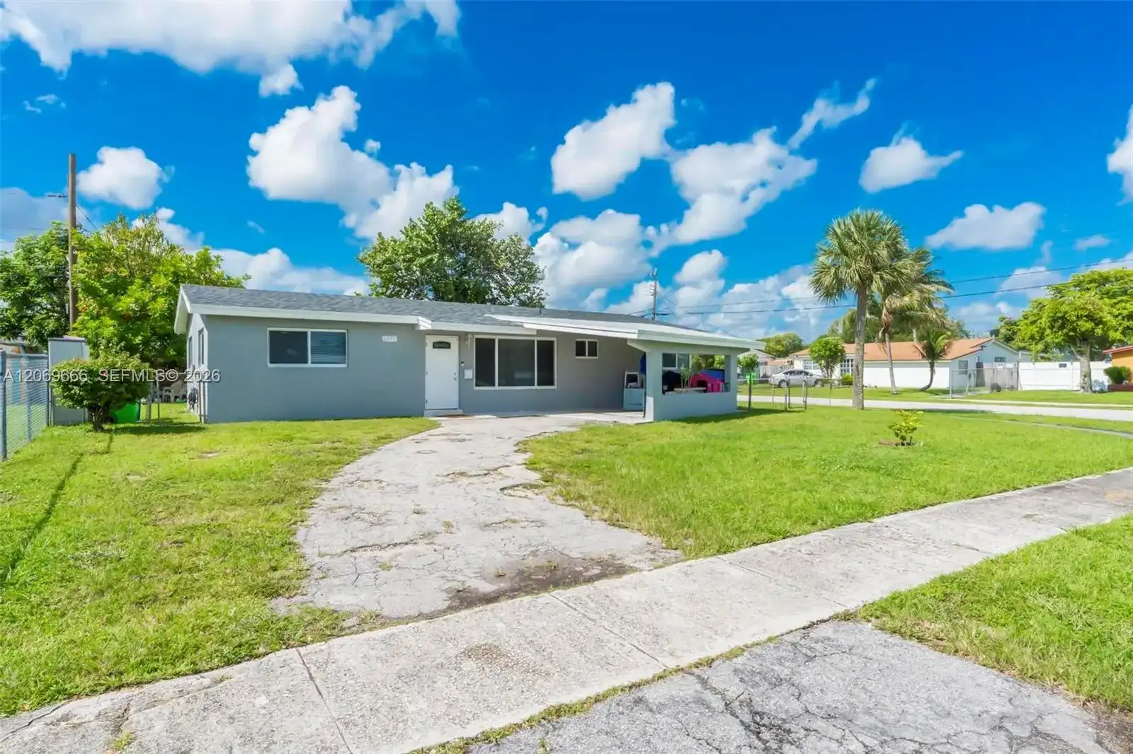 6270 NW 16th Ct, Sunrise FL 33313