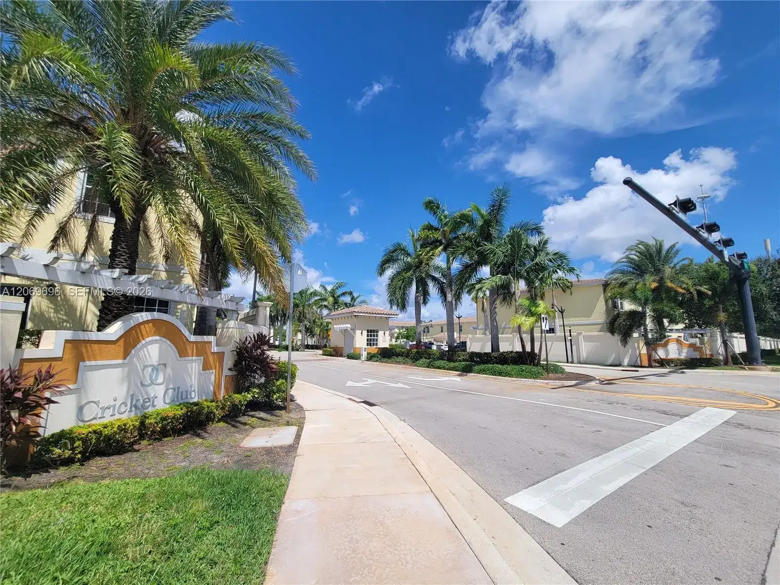 1107 NW 40th Ter # 1107, Lauderhill FL 33313 photo 2