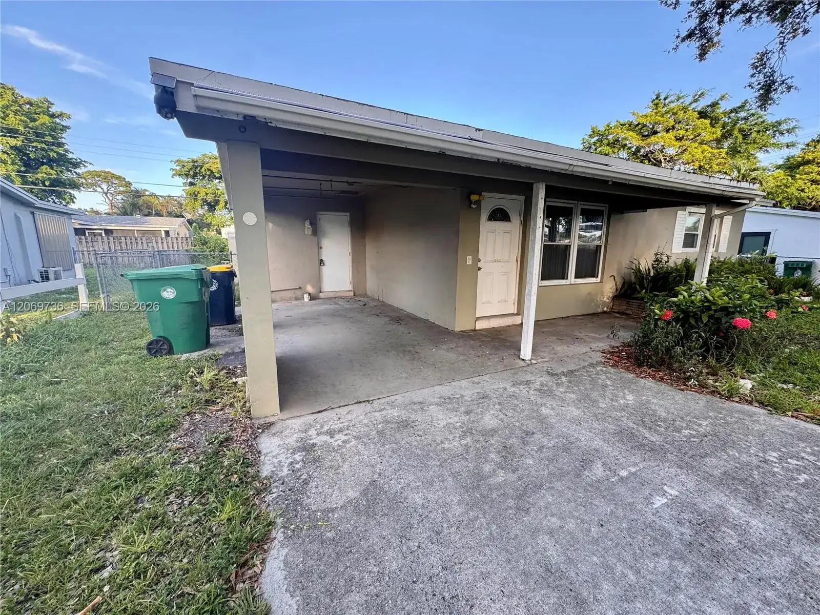4720 SW 25th Ter, Dania Beach FL 33312 photo 2