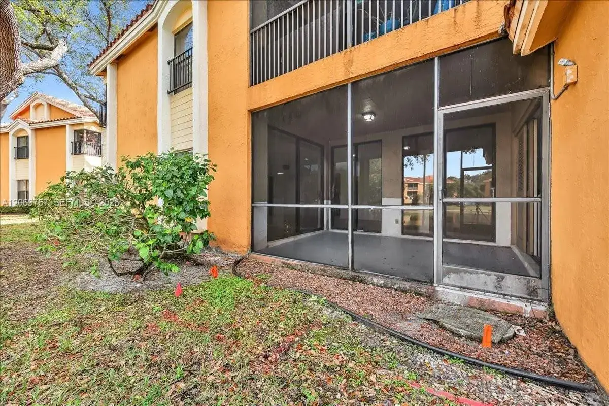 3814 Coral Tree Cir # 3814, Coconut Creek FL 33073 photo 2