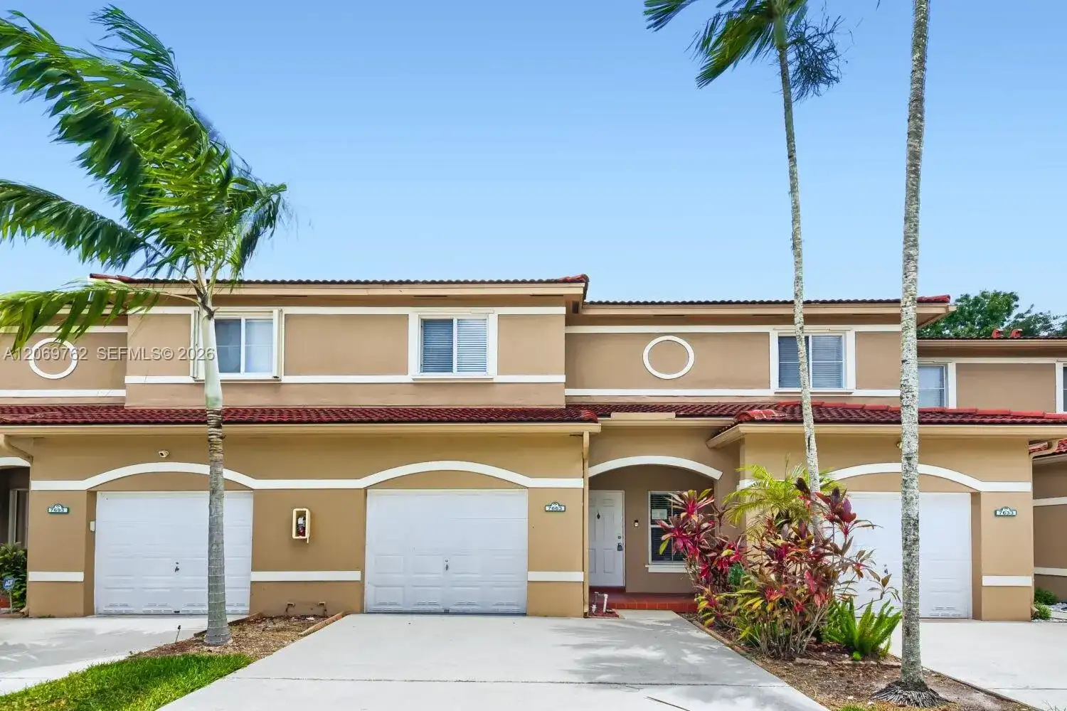 7663 N Southwood, Davie FL 33328 photo 4