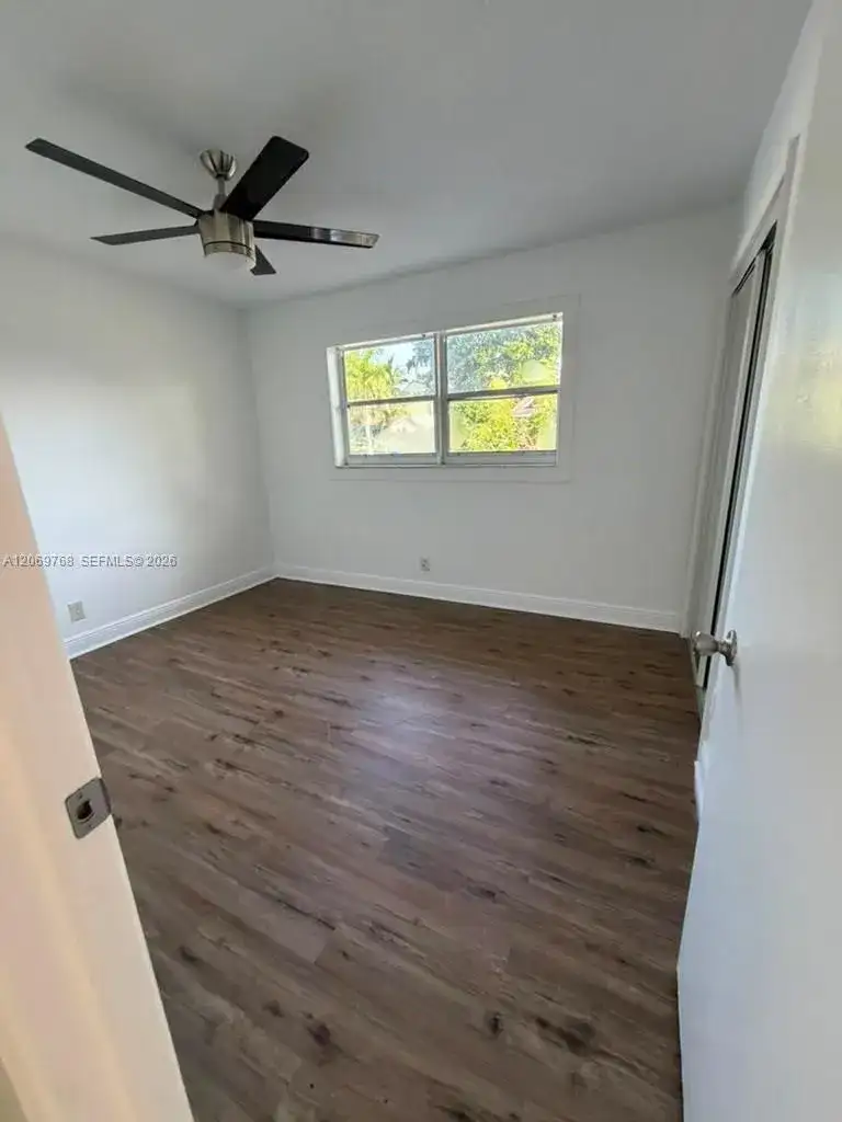 3160 NE 63rd St, Fort Lauderdale FL 33309 photo 4