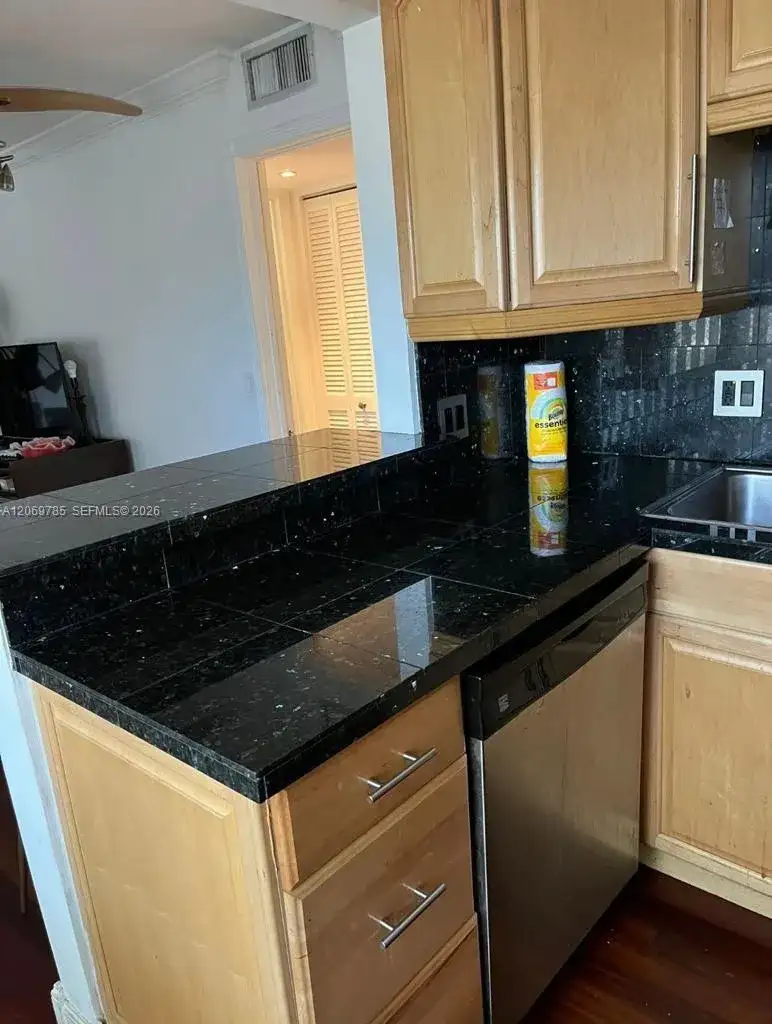 3239 W Trade Ave # 2, Miami FL 33133 photo 5